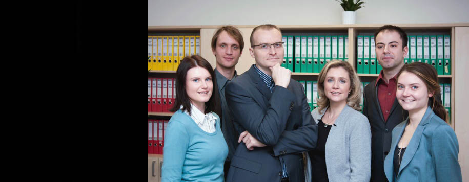 Mediaci zajišťuji z prostředí profesionálního zázemí. V naší kanceláři poskytuji také mediaci vedenou dvěma mediátory. image2